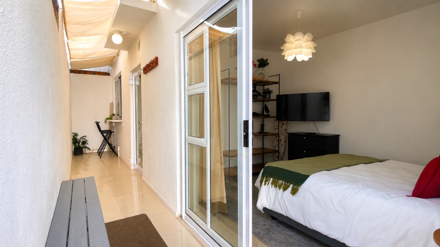To Let 0 Bedroom Property for Rent in Tamboerskloof Western Cape